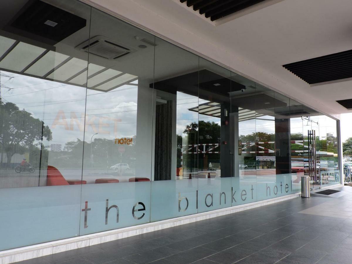 The Blanket Hotel Seberang Jaya Perai Buitenkant foto